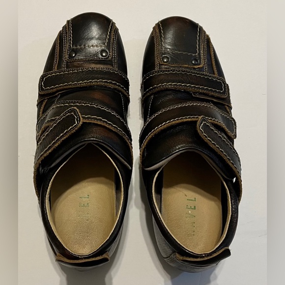 Ravel Leather Sneakers : Limited Edition- Men’s size 9/EUR 42 - Picture 1 of 3